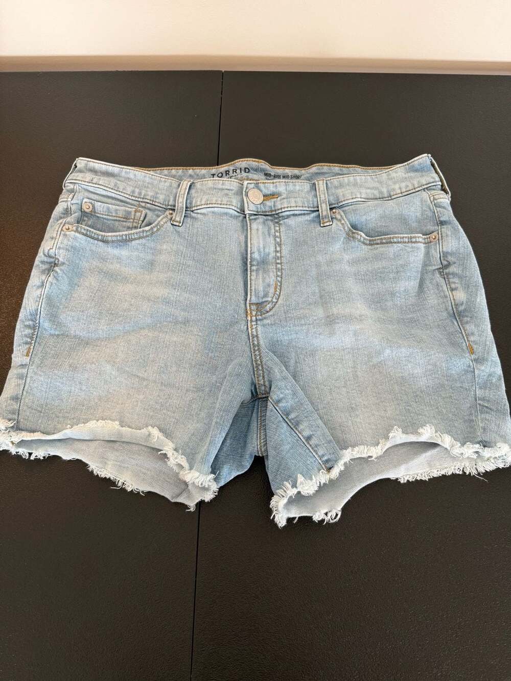 Torrid Mid-Rise Mid Short Vintage Stretch Denim Cutoff Shorts Size 14
